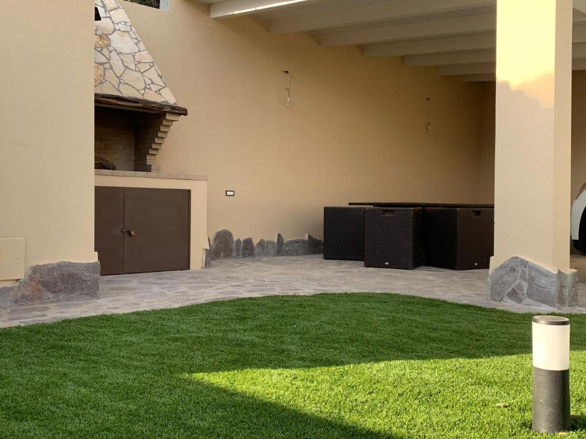 Villa Peppo Marongiu Bagian luar foto