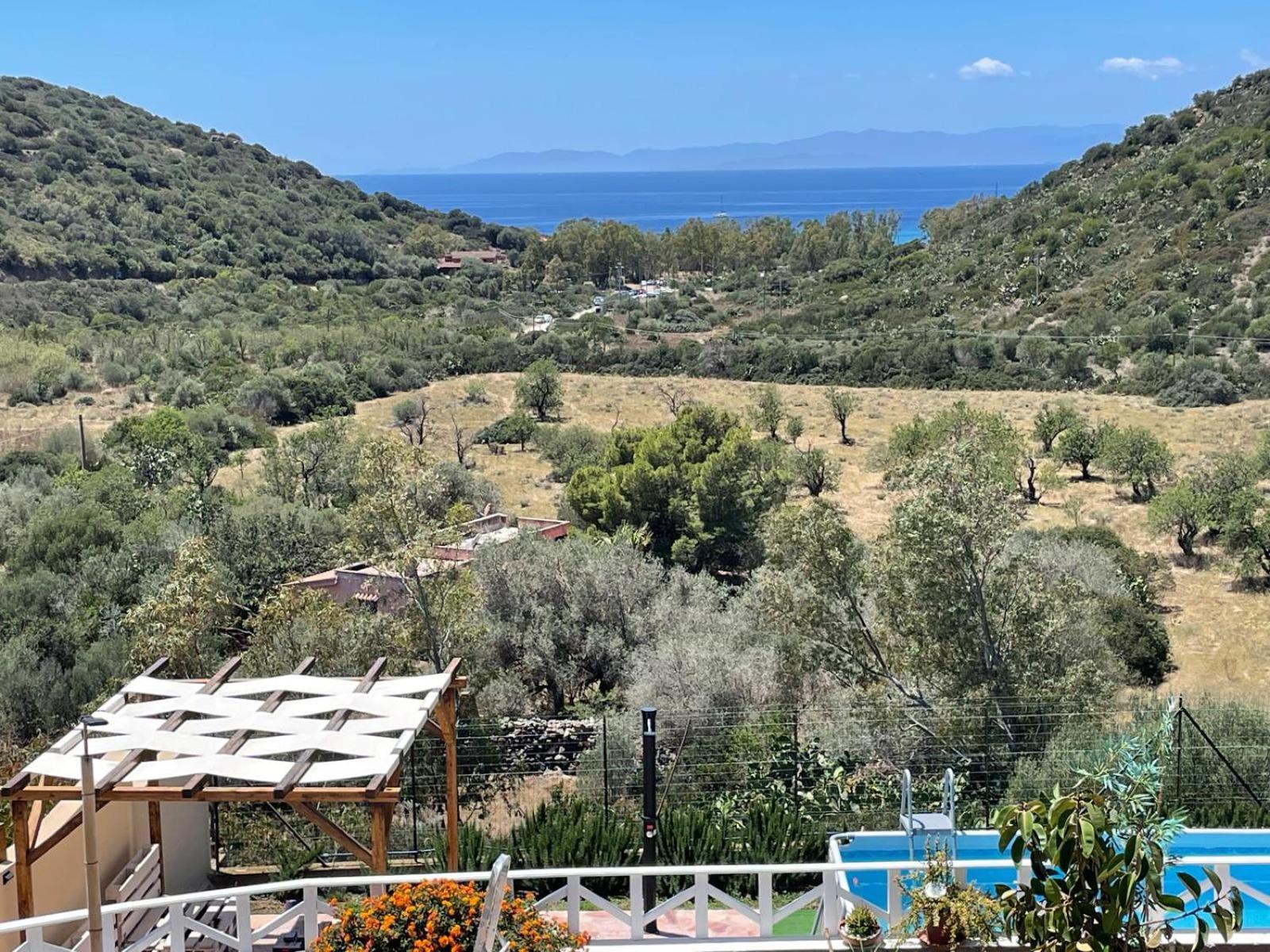 Villa Peppo Marongiu Bagian luar foto